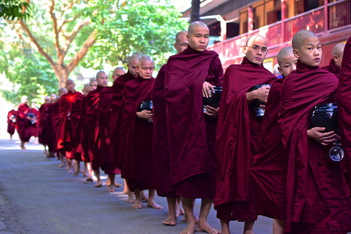 temple Birmanie monastère Mahagandayon  
